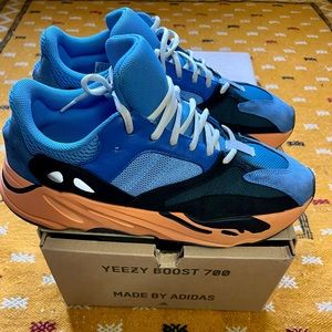 Yeezy Boost 700 bright blue size 12.5.
